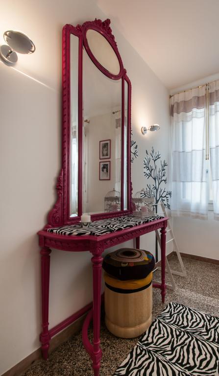 Ve-Nice Suite Misericordia C2607B Venedig Værelse billede